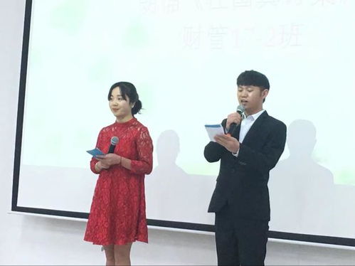 會(huì)計(jì)學(xué)院主持隊(duì) 以聲音為筆，繪就一場(chǎng)藝術(shù)與專業(yè)交融的表演活動(dòng)